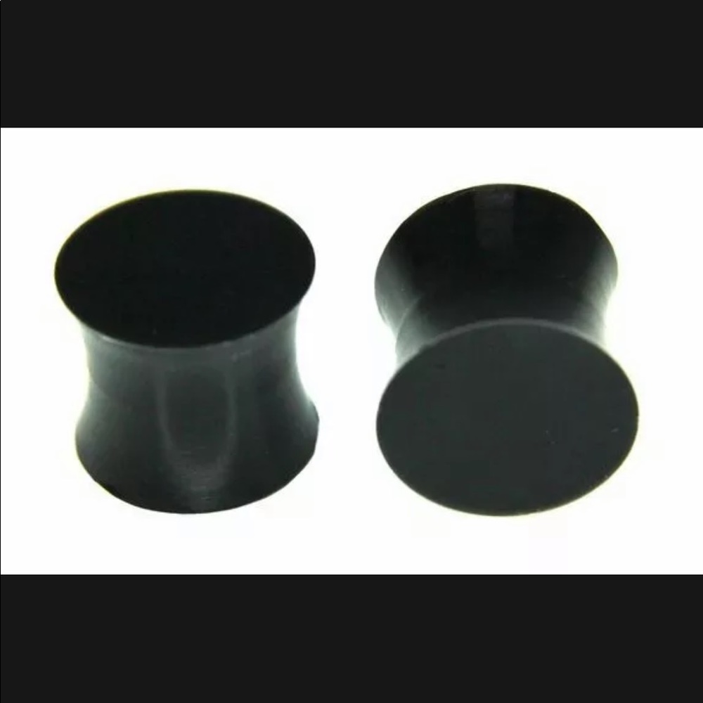 6mm/2G PAIR silicone plugs in BLACK
